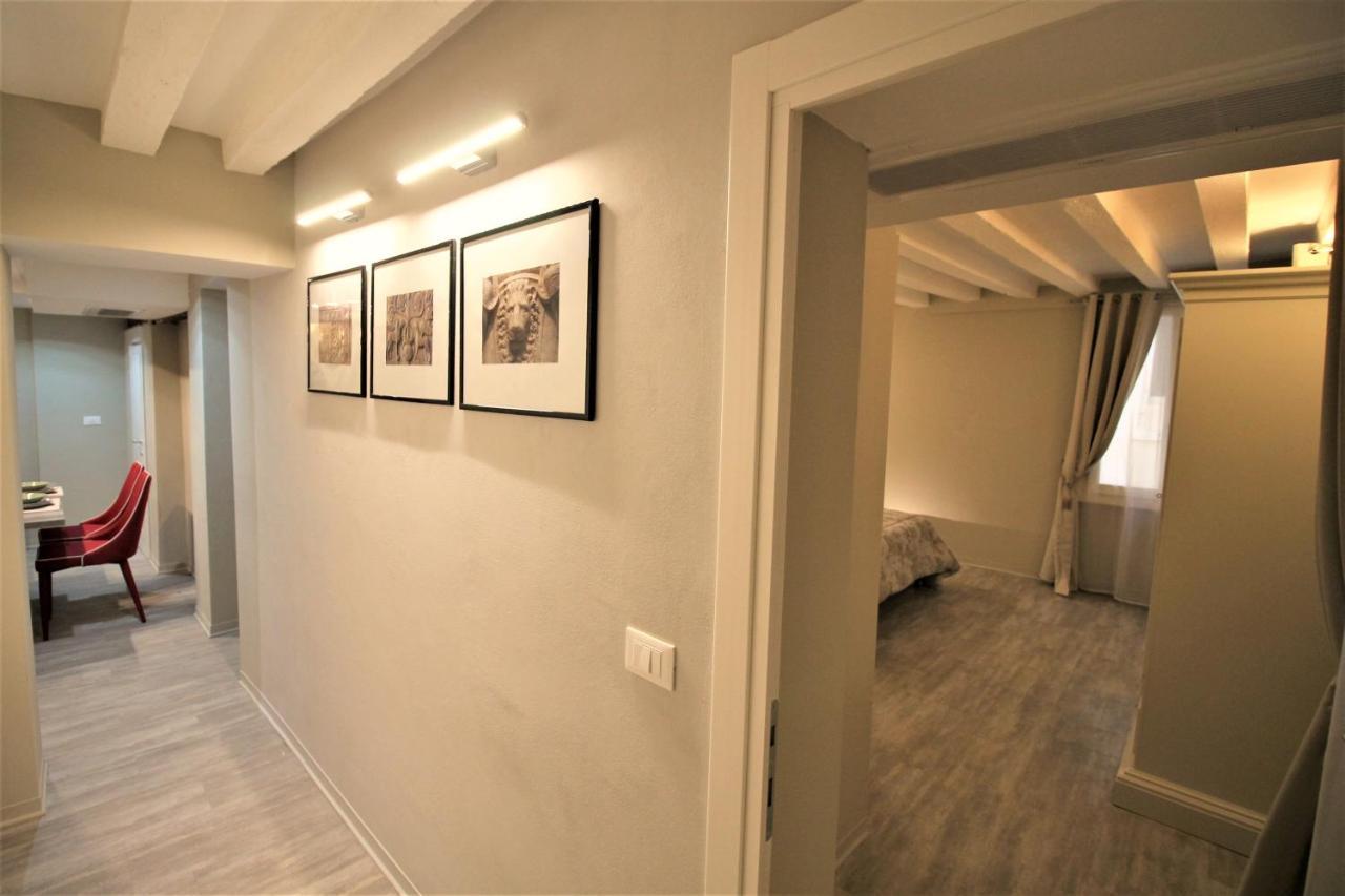 San Marco Fenice 3Bdr 2Bth Apartment Венеция Экстерьер фото