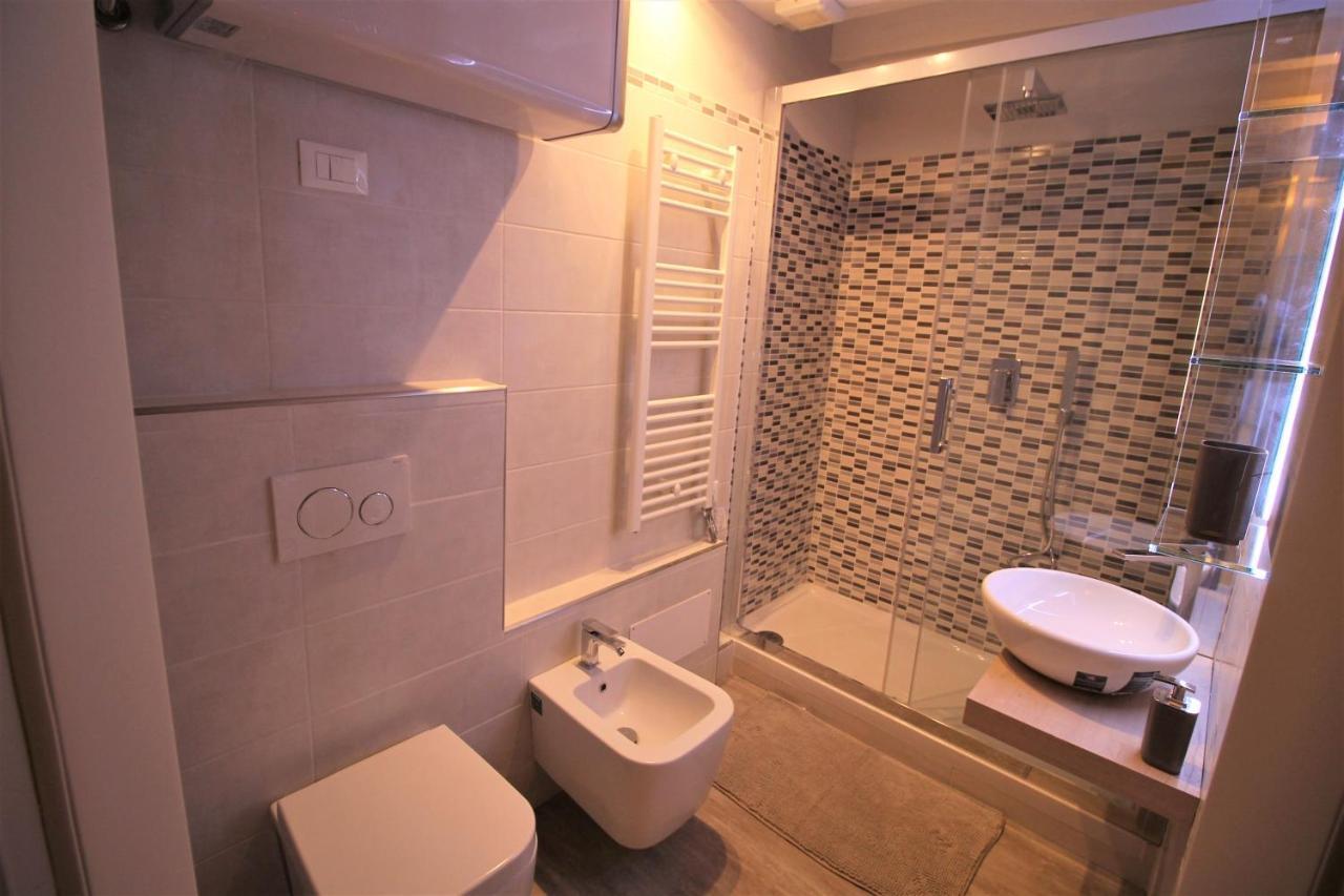 San Marco Fenice 3Bdr 2Bth Apartment Венеция Экстерьер фото