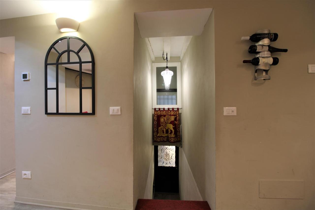 San Marco Fenice 3Bdr 2Bth Apartment Венеция Экстерьер фото